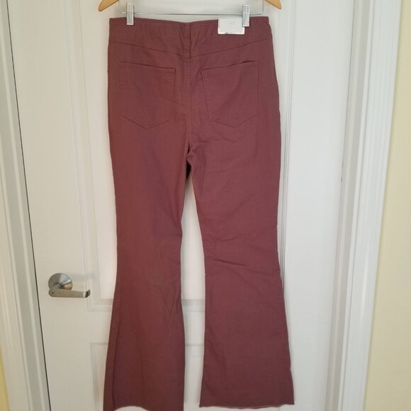 Tinseltown Hi-Rise Flare Cotton blend pants - NWT - size 13/31 - Picture 8 of 10